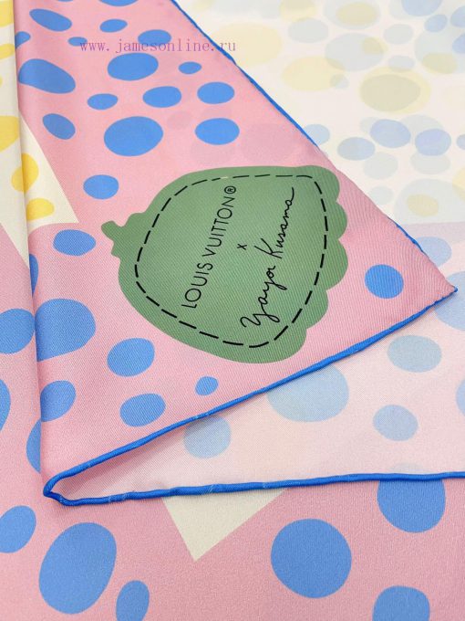 The cow goods are on sale! Sincerely praise the LOGO polka dot 90 silk square scarf. Let's biwhjh1d5 - Image 7