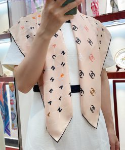 Chanel's elegant and fashionable temperament is super beautiful. The quality is incomparableuslbj02h