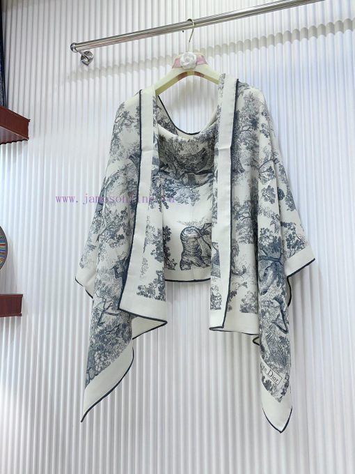 The fashionable and versatile DIOR new animal long scarf is a must-have for all seasons to egs8ror4u - Image 6