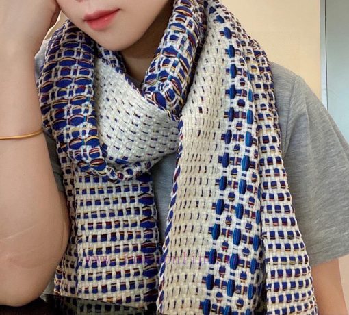 Chanel Knitwear is a very everyday item, not versatile but still classic... Consistent raw me500bxoy - Image 3