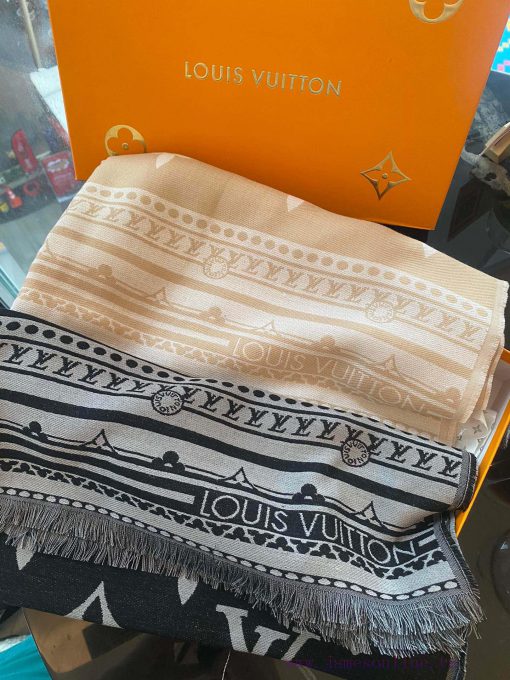 The Amazing Long Scarf features Monogram elements pieced together, referencing the intricatehpt4vcji - Image 4