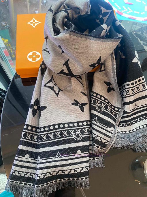 The Amazing Long Scarf features Monogram elements pieced together, referencing the intricatehpt4vcji - Image 9