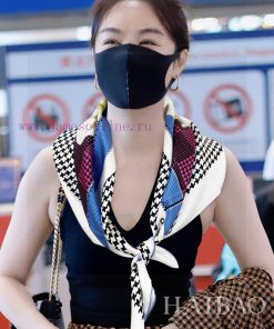 The newly decorated camellia 90 silk square scarf is recommended by VIPs and must be bought qx3c9j4y