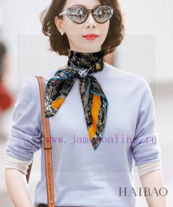 The new silk scarf with Chanel leaf pattern 90 is highly recommended for its excellent qualih6hmivls
