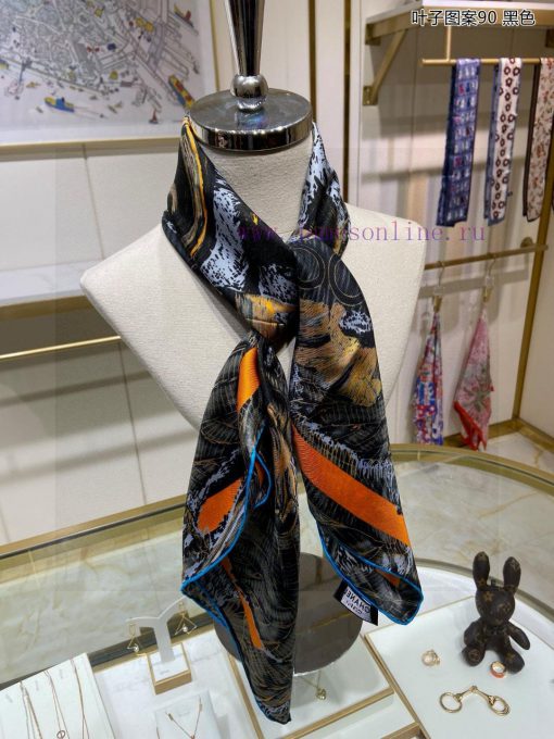 The new silk scarf with Chanel leaf pattern 90 is highly recommended for its excellent qualih6hmivls - Image 6