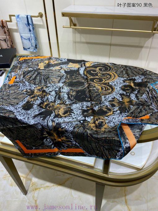 The new silk scarf with Chanel leaf pattern 90 is highly recommended for its excellent qualih6hmivls - Image 8