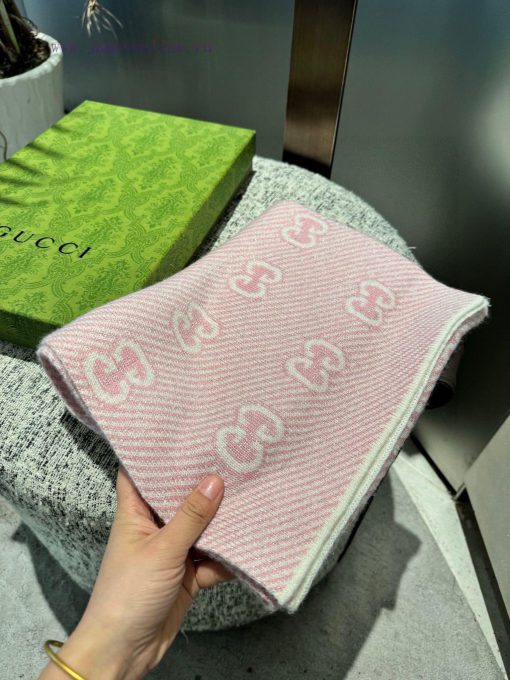 Gucci2023 new collection has been upgraded in the new season, featuring classic letters and arjnmewk - Image 5