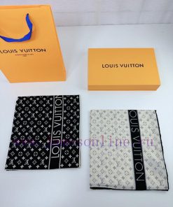 The fashionable and versatile LV new vintage long scarf is a must-have item for all seasons jtle8y1p