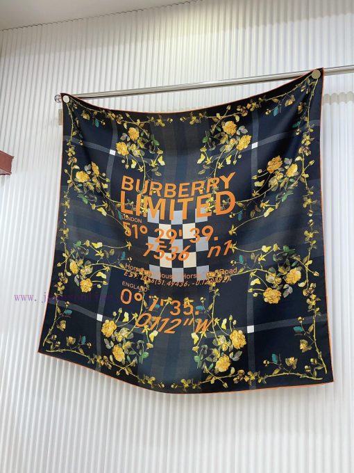 The original BURBERRYTB printed LOGO 90cm silk square scarf is a must-have for women with hiykto2n6j - Image 4
