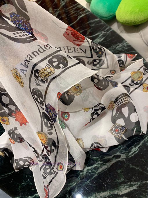 Recommended original order size MCQ McQueen classic scarf on sale every year, using the bestuoim8wmh - Image 5