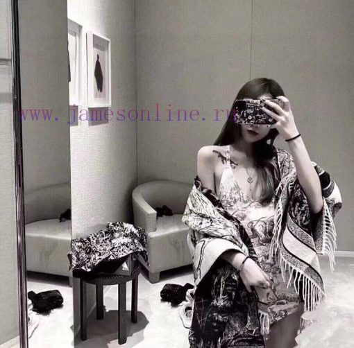 This CD is a versatile scarf, shawl, and blanket. It is a super stunning 100% fidelity CD thaqqpctb4 - Image 2