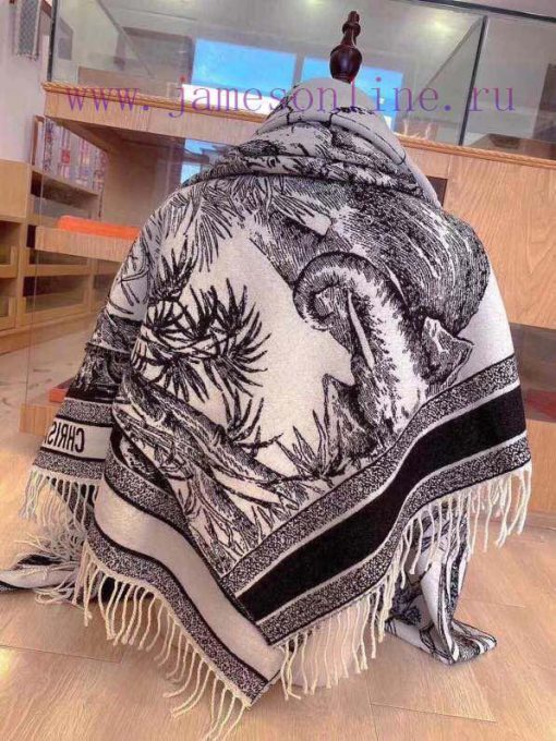 This CD is a versatile scarf, shawl, and blanket. It is a super stunning 100% fidelity CD thaqqpctb4 - Image 10