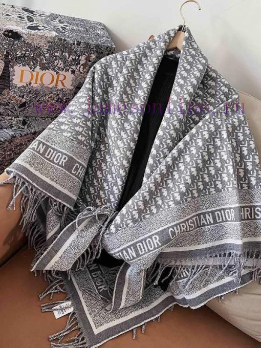 DI Ao CD Jacquard Logo Printed Large Square Scarf, Shawl, Blanket, Three Uses, Material 57% yd9oqc2c - Image 6