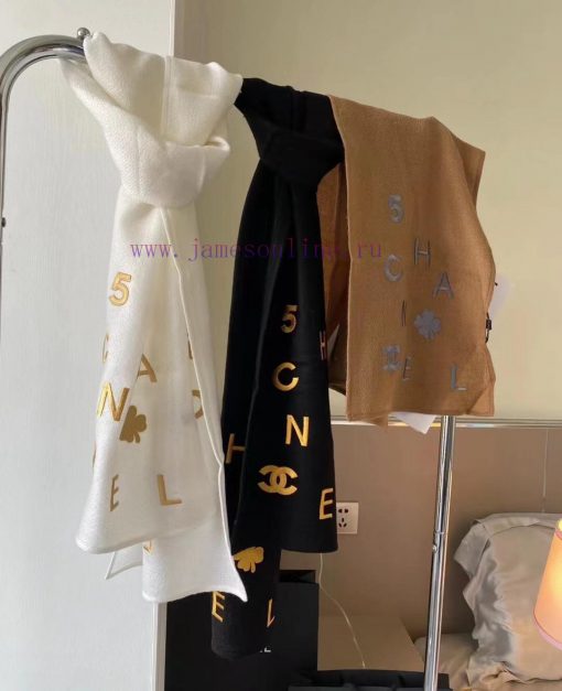 In the beginning of 2022, there will be a new and exquisite Chanel mini scarf that is just r1ruay3l5 - Image 4