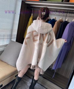 FF double-sided hat cloakThe most popular style of FF hat and cloak on the entire network is1hbvsu1f