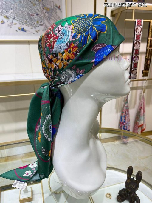 When I bought a new one, I said it looked good and recommended a single-sided 90 silk squaretnyi1d5b - Image 5