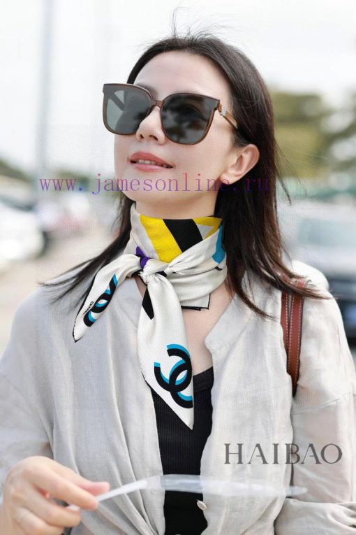The new Chanel single-sided silk square scarf is highly recommended by VIPs and must be purca6x93nyj
