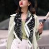 The new Chanel record printed 90 silk square scarf is highly recommended by VIPs. You must spaw30c3r