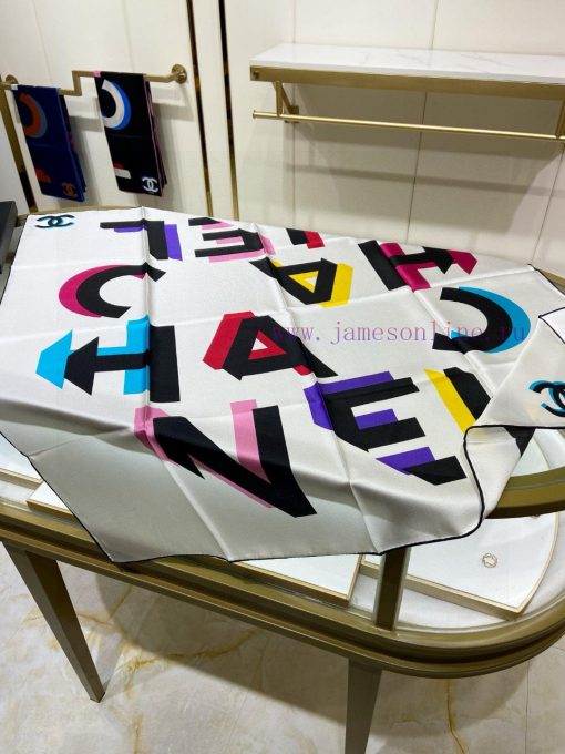 The new Chanel single-sided silk square scarf is highly recommended by VIPs and must be purca6x93nyj - Image 9