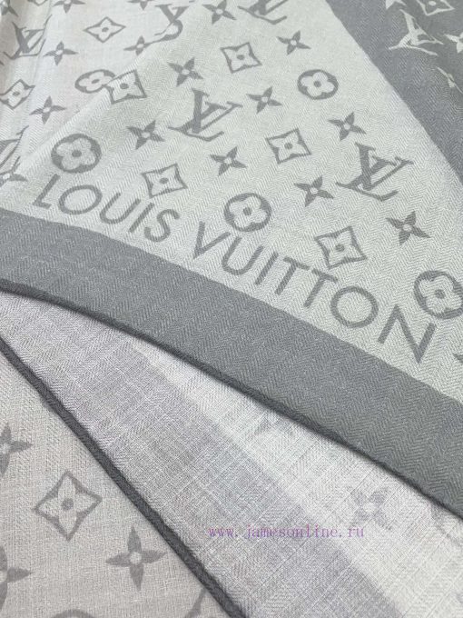 LV's elegant and noble baby like soft touch color blocked LOGO velvet print cleverly uses th6atiw8fj - Image 9