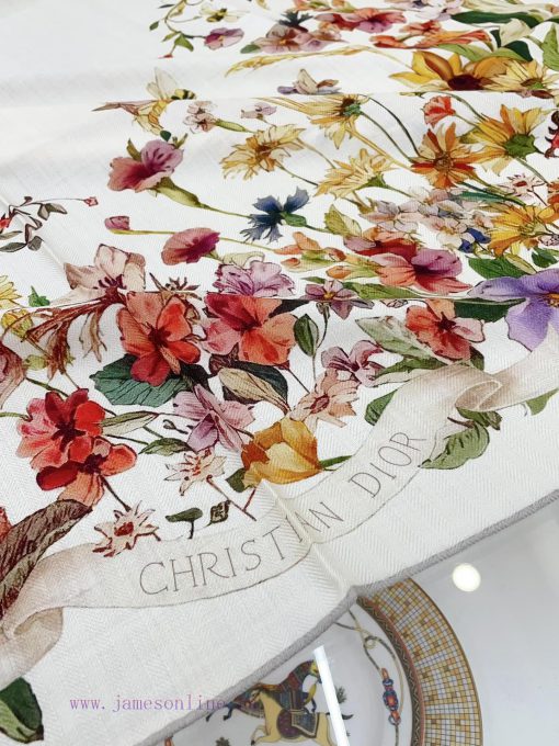 The newly launched double-sided same color DIOR square scarf is adorned with Le Bal des Libe9iuzck7o - Image 9