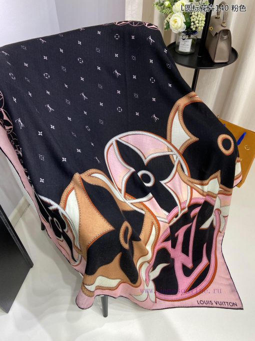 High end customization truly praises the L round label floral 140 cashmere square scarf from5uxvqiez - Image 8