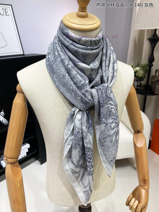 The new cashmere model is said to look good and recommended by Herm è s. The tropical junglemnma03y7 - Image 8