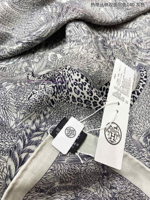 The new cashmere model is said to look good and recommended by Herm è s. The tropical junglemnma03y7 - Image 11