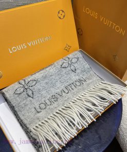 L Lao Hua double-sided long scarf is fashionable, super powerful, and popular all over the igsd04vfw