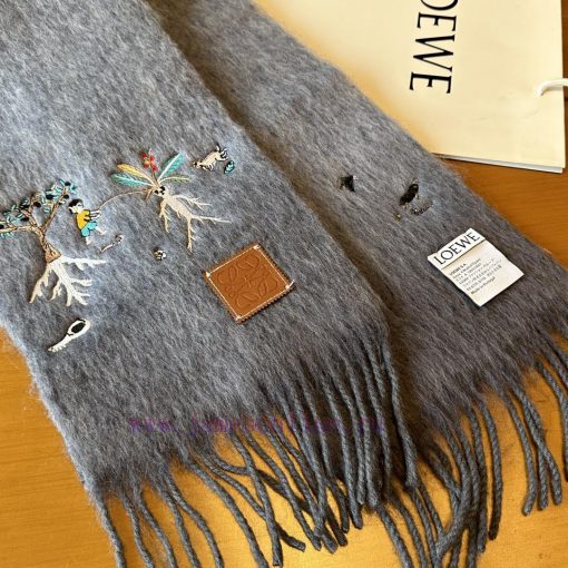 Highly recommended to purchase the high-quality mohair scarf from Luo Yiwei. It is said to bbqbe01q0 - Image 9