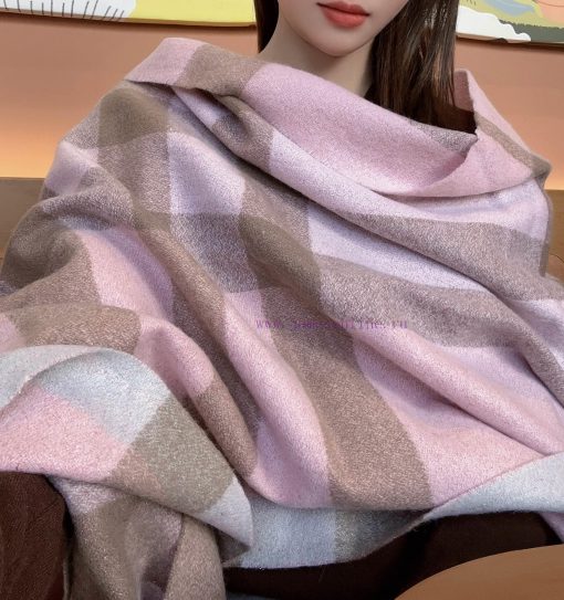 Collected on behalf of us, Christmas style, same style and shawl style, Bur specializes in ts8oz46je - Image 3