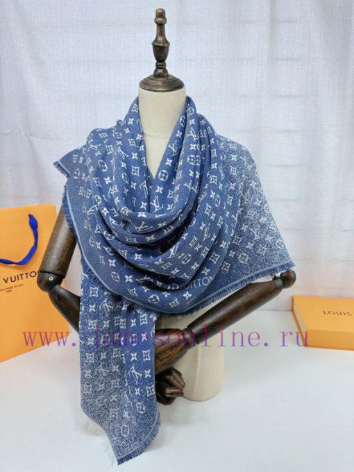 The original Denim Gradient shawl presents a gradient effect, resembling the unique texture ebbnce69 - Image 6