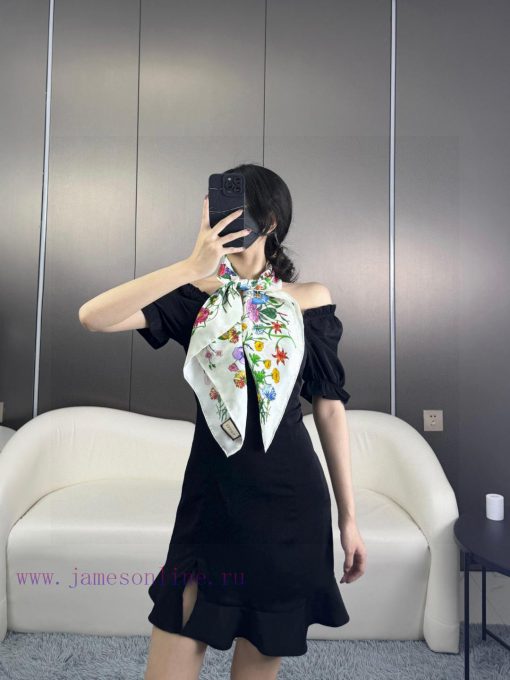 Sincere praise for the G family GG gorgeous flower jacquard 90 silk square scarf, which showzbtabv0o