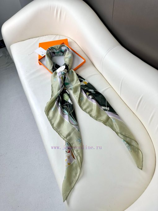 The original Herm è s Star Chorus 140cm cashmere square scarf of 2023 will definitely screamoodxhjg0 - Image 6