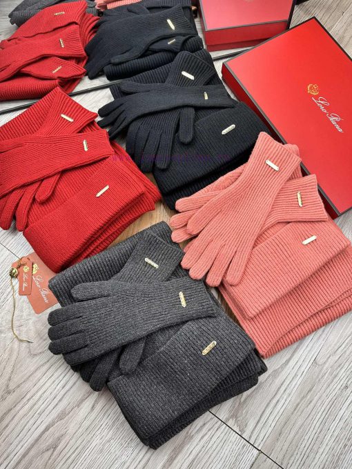 LP wool quality is very soft and elastic, suitable for both adults and children. The three p9qp5w75t