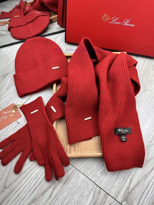 LP wool quality is very soft and elastic, suitable for both adults and children. The three p9qp5w75t - Image 8