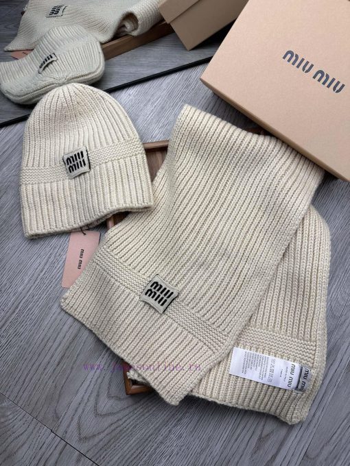 Miu Miu wool set hat classic set hat scarf warm and super comfortable~Winter girl's anti-agia5igvnfu - Image 6