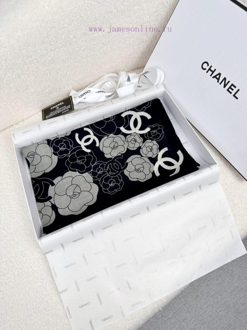 C Chanel's super classic camellia is highly recommended for its top-notch craftsmanship and 4wj5aoe1 - Image 4