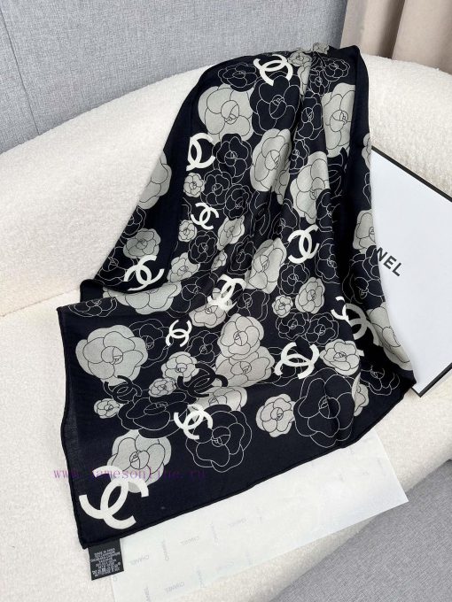 C Chanel's super classic camellia is highly recommended for its top-notch craftsmanship and 4wj5aoe1 - Image 6