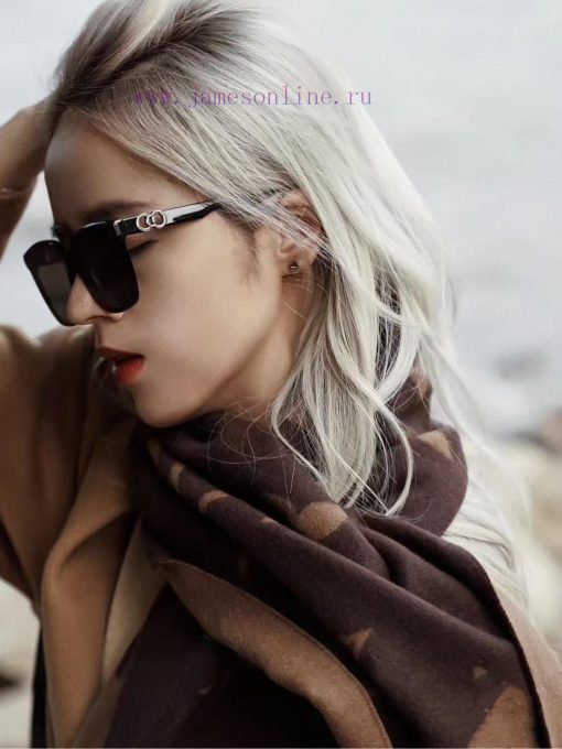 Star Huo Siyan and Li Xiaolu's caramel colored Louis Vuitton high-end rabbit fur scarf shawl6eo9ft4m - Image 7