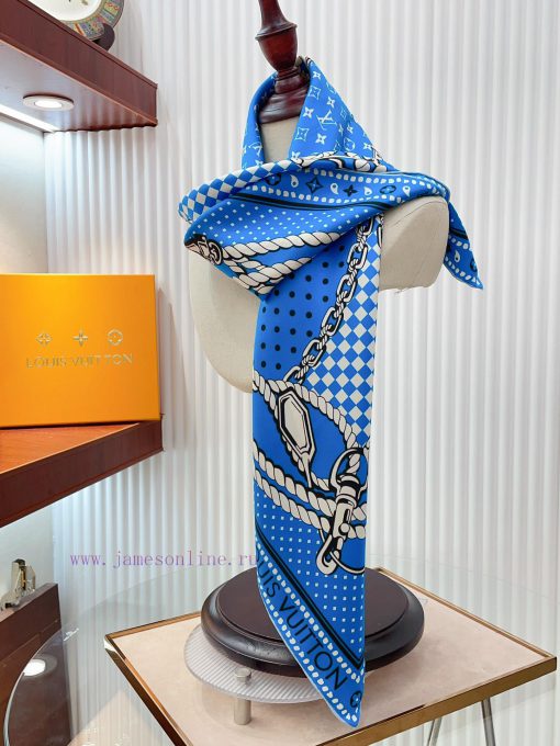 The new LV silk product with a large flower logo is a 90 inch silk square scarf. The Rising 49uhpy92 - Image 9