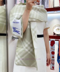 Hat style delivery scarf clip 🧷 Low key luxury sense ️ Exquisite soft and elegant elite levelbngi5hi