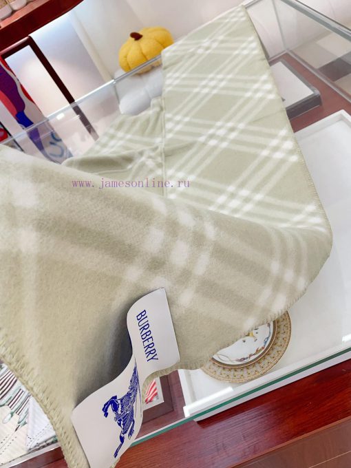 Hat style delivery scarf clip 🧷 Low key luxury sense ️ Exquisite soft and elegant elite levelbngi5hi - Image 6
