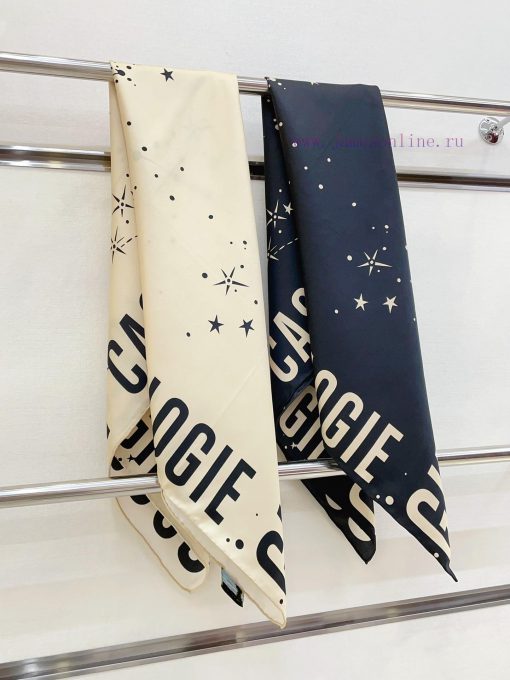 Be sure to start quickly with G's new Constellation print 90. This canvas twill silk scarf i3jezg2bi - Image 4