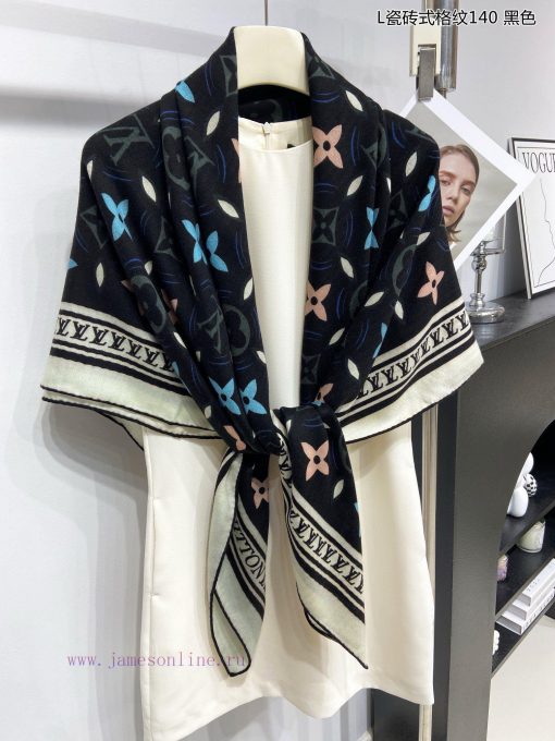 Sincere praise for the Lvjia L tile style plaid 140 cashmere square scarf. The Graphic Tile 603z24xw - Image 11