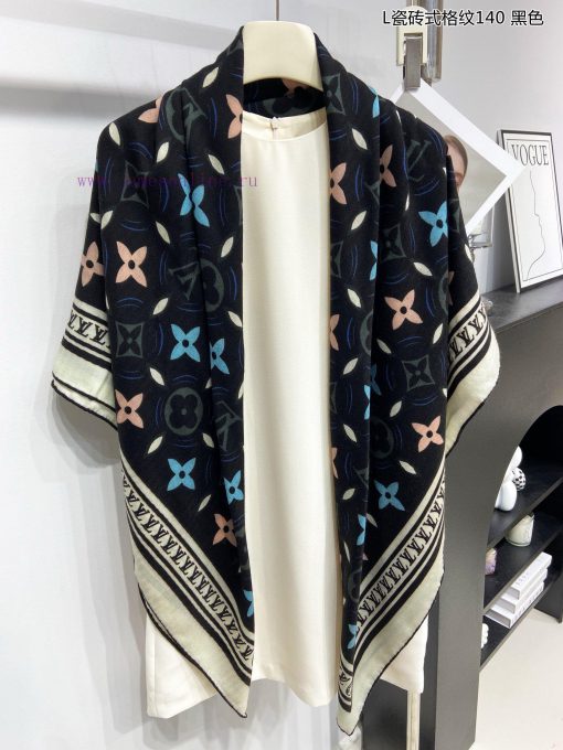 Sincere praise for the Lvjia L tile style plaid 140 cashmere square scarf. The Graphic Tile 603z24xw - Image 13