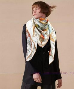 The new cashmere model is said to look good and recommended by Herm è s. The double-sided ani53v6s82