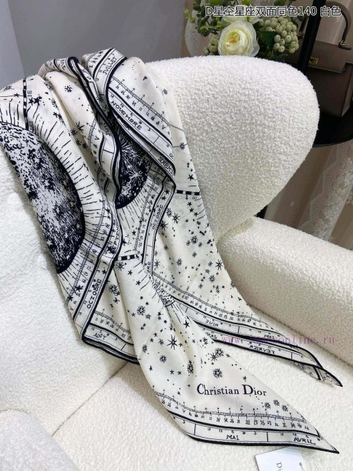 The new cashmere products are said to look good and recommended by Dior. The double-sided anf7jw6psy - Image 9