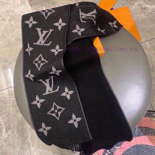 FALL FOR YOU hooded scarfThe Fall For You hooded scarf is made of a rich plush blend, featur3tw2coeq - Image 4