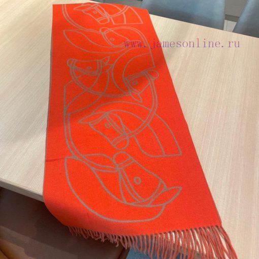 Hermes Casaque Entrelacs Equestres Scarf ️ This cashmere scarf features delicate contrastinggd4bye8z - Image 7